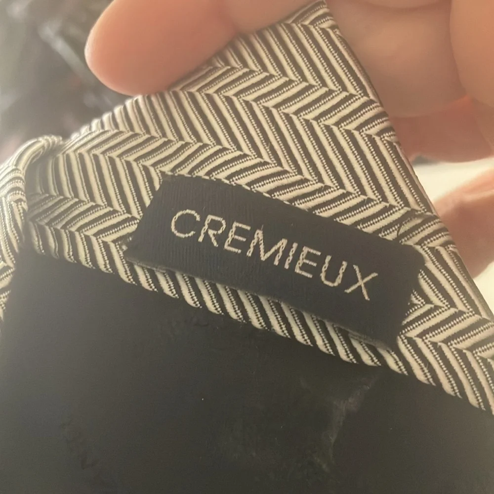 FINAL MARKDOWN Men’s cremieux tie